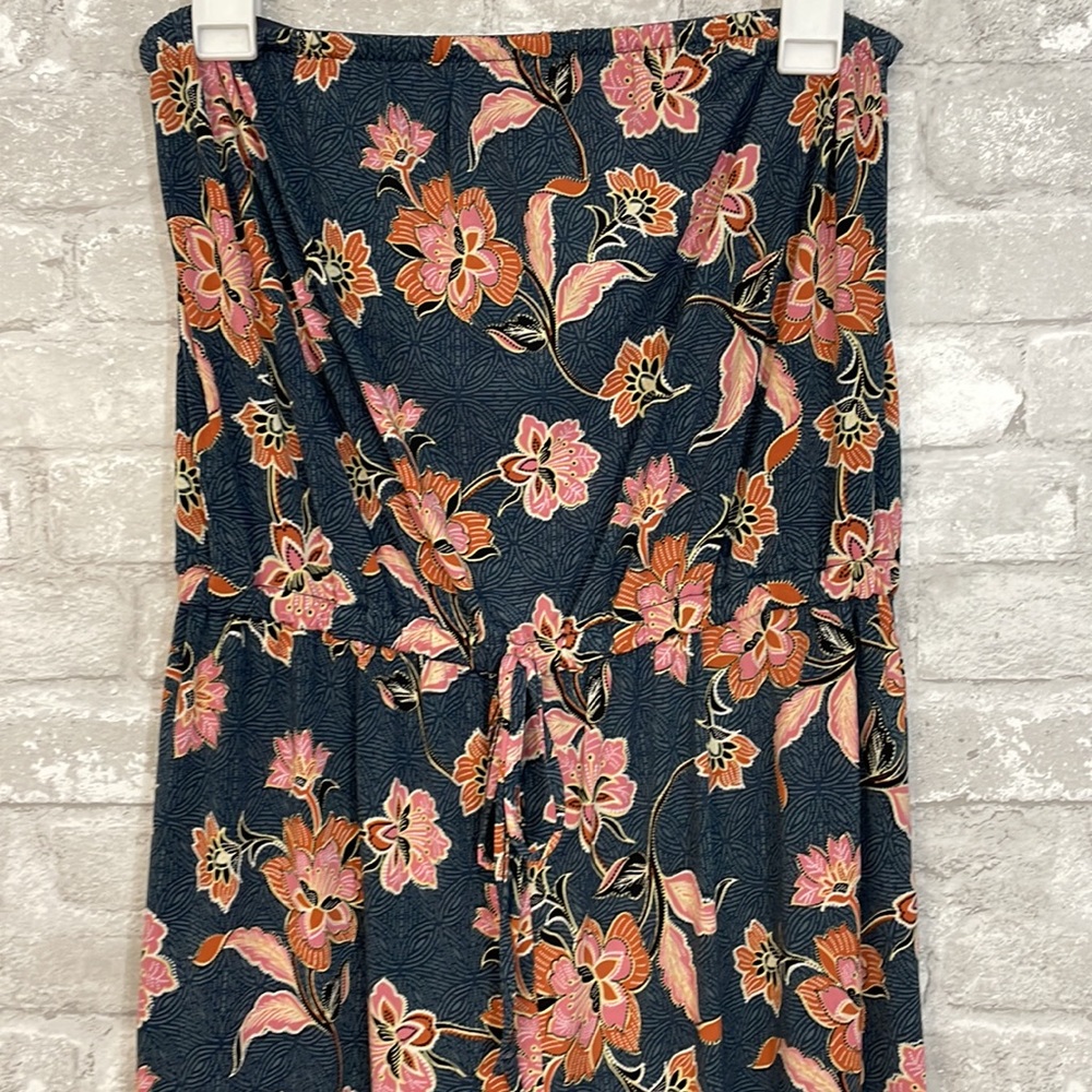 Maurices floral tube top jumpsuit - Picture 4 of 10
